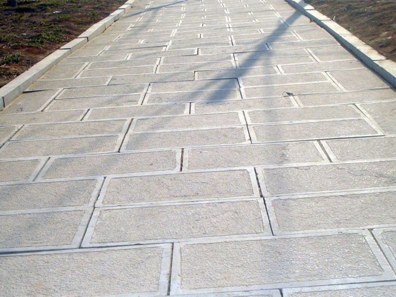 青石板材荔枝面-鋪裝效果(圖1) 青石板材荔枝面-鋪裝效果
